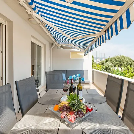 Sun & Palms Appartement